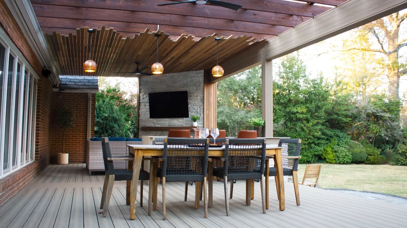 Beautiful wood deck installation with dining area